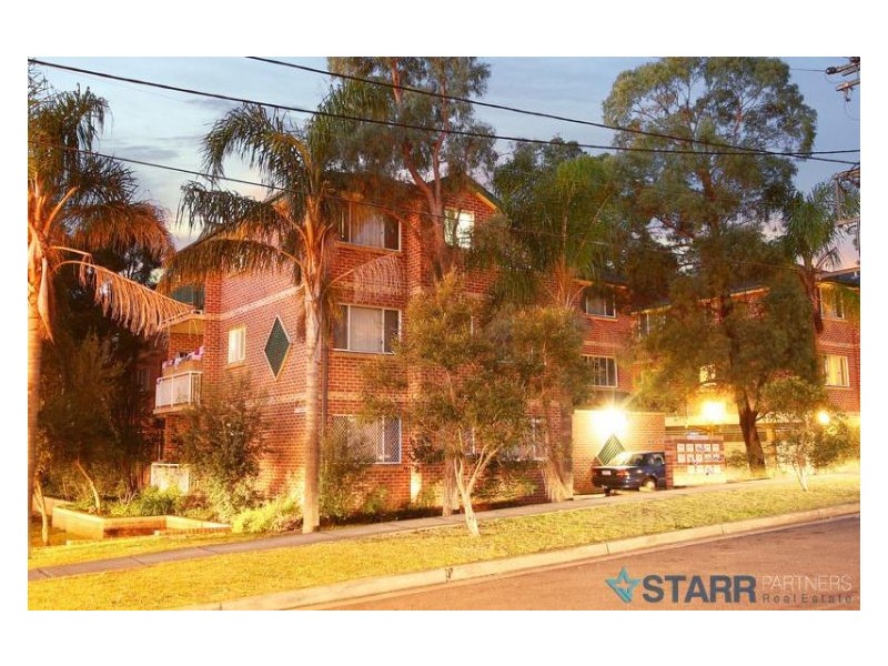 2/26 Sherwood Road, Merrylands NSW 2160