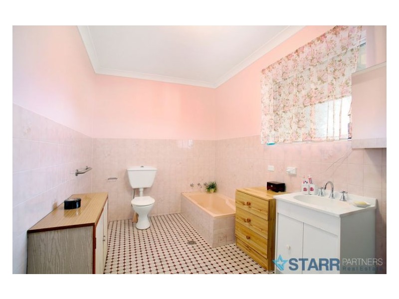 10 Meakin Street, Merrylands NSW 2160