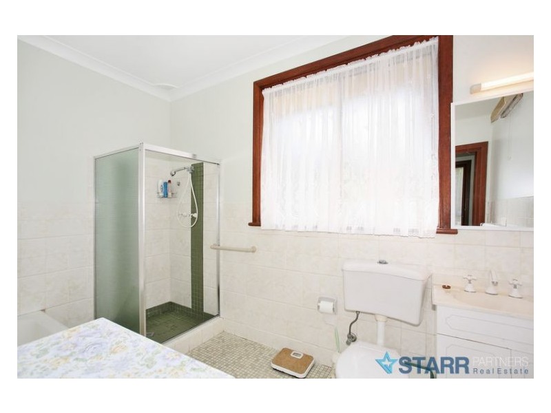 180 Railway Terrace, Merrylands NSW 2160