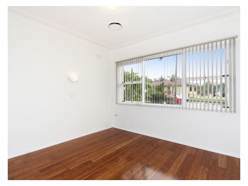 39 Cotswold Street, Westmead NSW 2145
