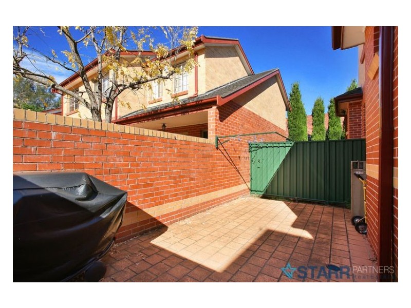 2/88-90 Boronia Street, South Wentworthville NSW 2145