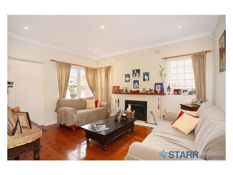 63 Chester Street, Merrylands NSW 2160