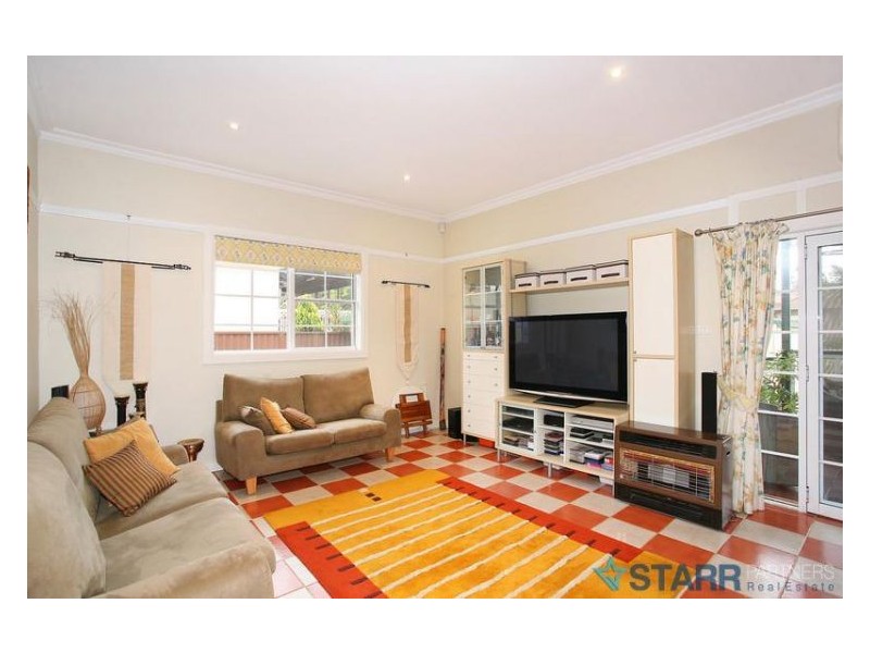 63 Chester Street, Merrylands NSW 2160