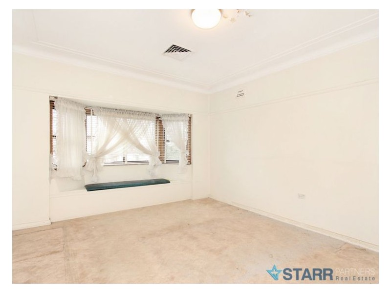 143 Chetwynd Road, Guildford NSW 2161