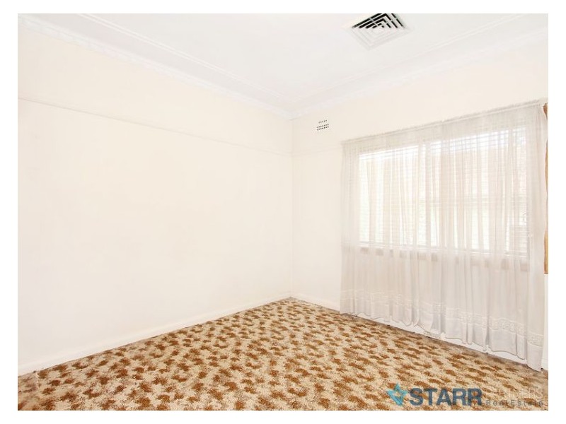 143 Chetwynd Road, Guildford NSW 2161