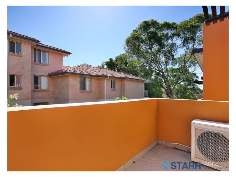 6/38-40 Memorial Avenue, Merrylands NSW 2160