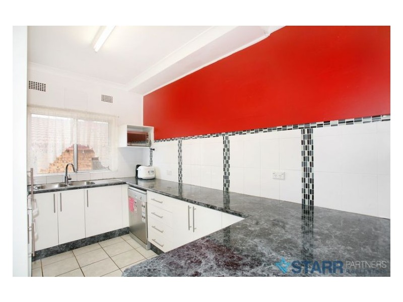 8 Grimwood Street, Granville NSW 2142