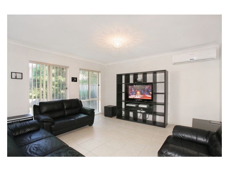 6 Cummings Avenue, Pemulwuy NSW 2145