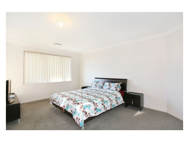 6 Cummings Avenue, Pemulwuy NSW 2145