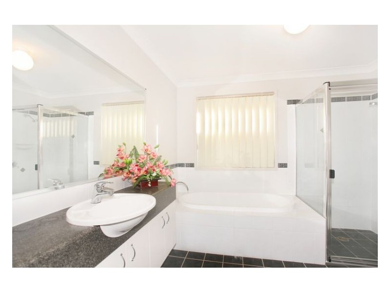 6 Cummings Avenue, Pemulwuy NSW 2145