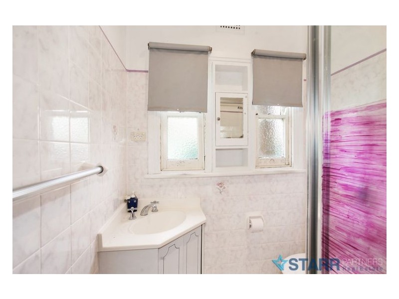 22 Cross Street, Guildford NSW 2161