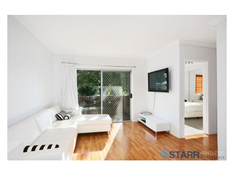 1/24 Sheffield Street, Merrylands NSW 2160