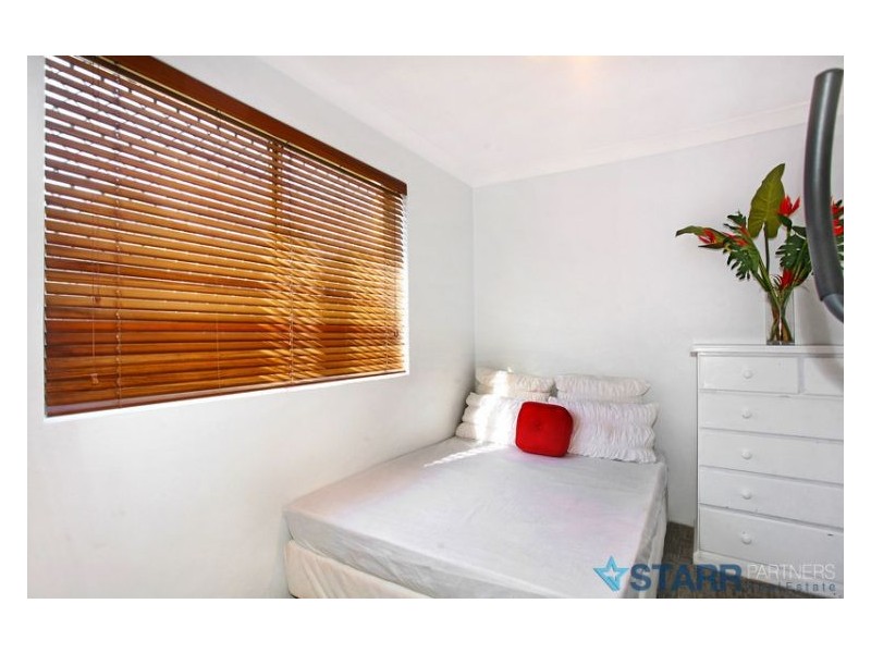 1/24 Sheffield Street, Merrylands NSW 2160