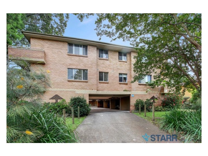 6/3-5 Kane Street, Guildford NSW 2161