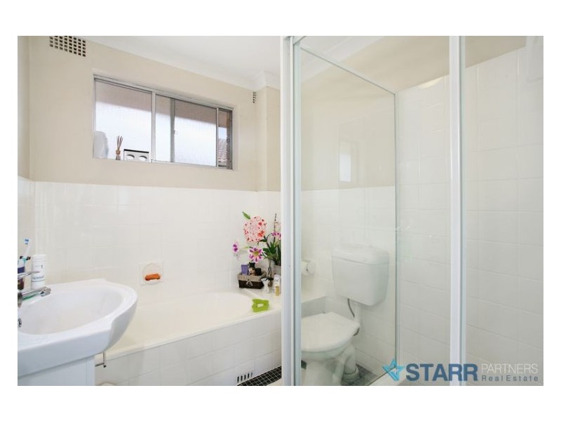 6/3-5 Kane Street, Guildford NSW 2161