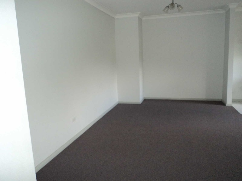 10/30  Darcy Road,, Wentworthville NSW 2145