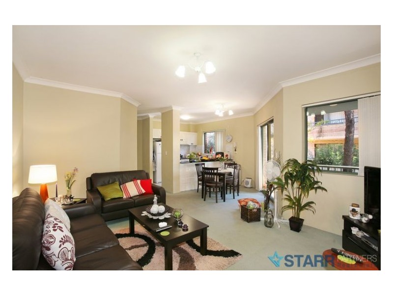 17/10 Arthur Street, Merrylands NSW 2160