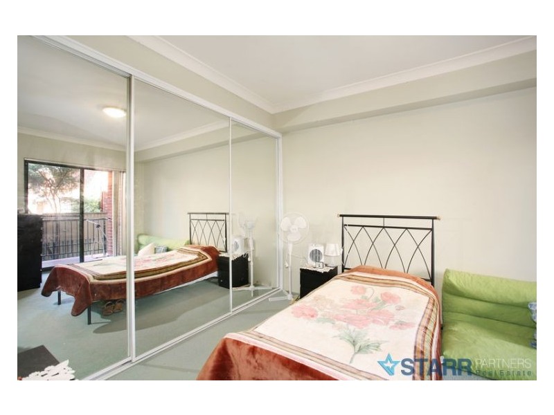 17/10 Arthur Street, Merrylands NSW 2160