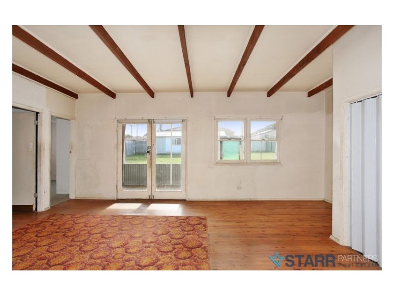 32 Shackel Avenue, Old Guildford NSW 2161