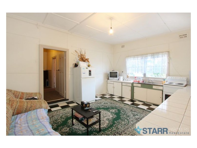 28 Fowler Road, Merrylands NSW 2160