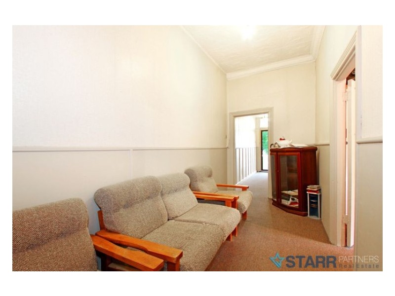 28 Fowler Road, Merrylands NSW 2160