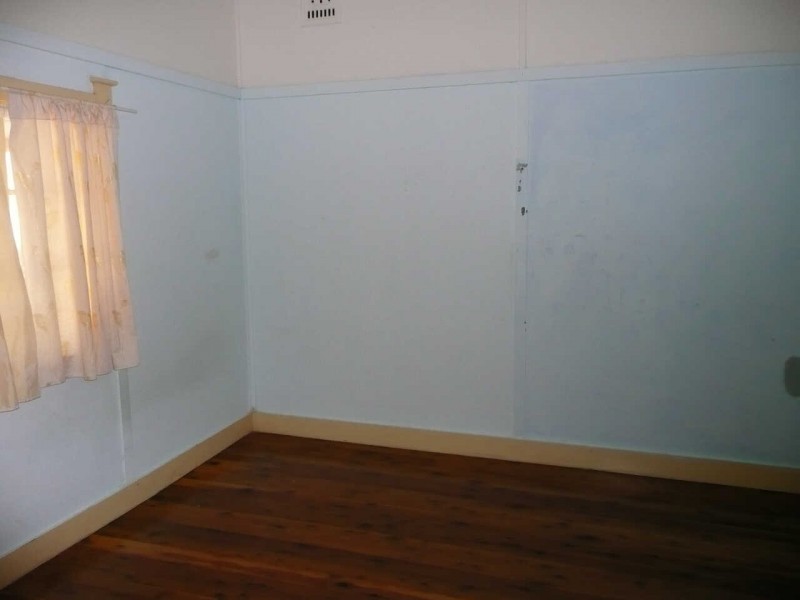 31  PATTEN AVENUE, Merrylands NSW 2160