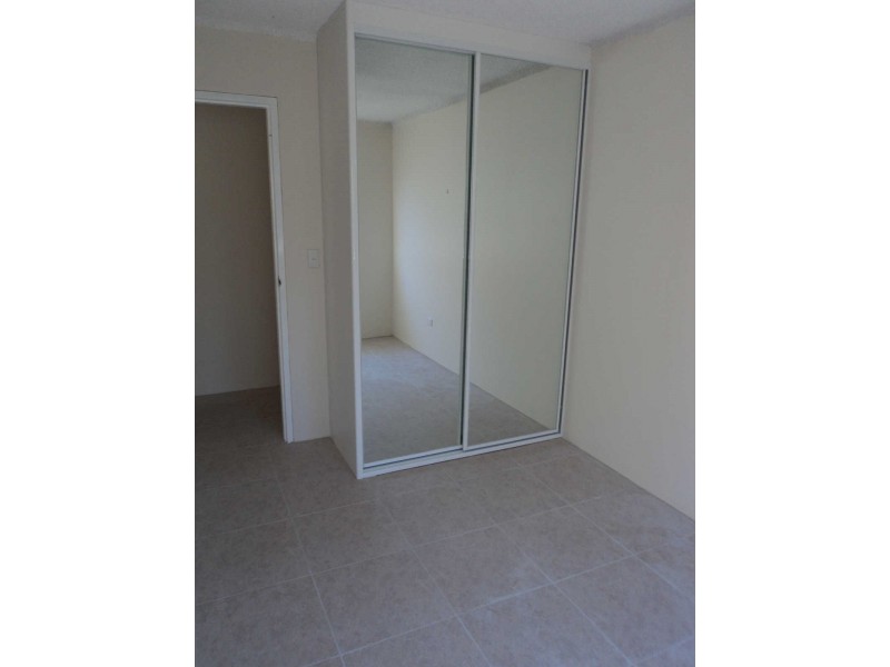 4/84  THE ESPLANADE, Guildford NSW 2161