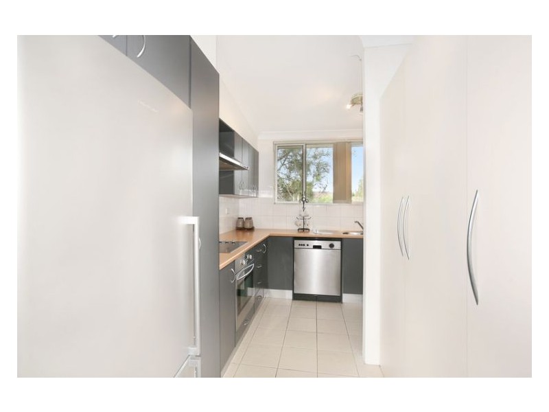 18/20 Crown Street, Granville NSW 2142