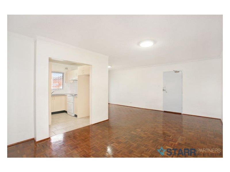 2/61 St Ann Street, Merrylands NSW 2160