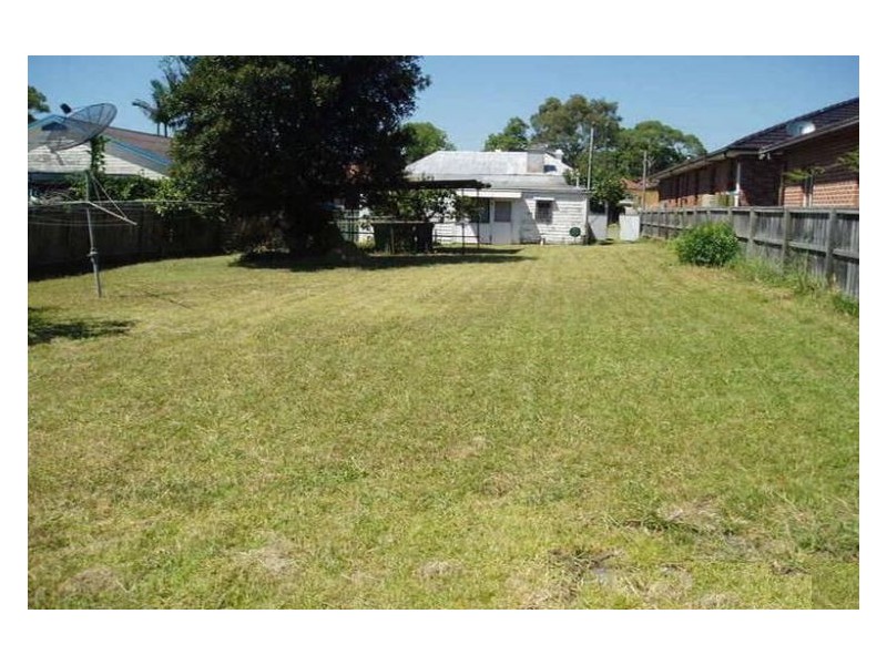 33 Constance Street, Guildford NSW 2161