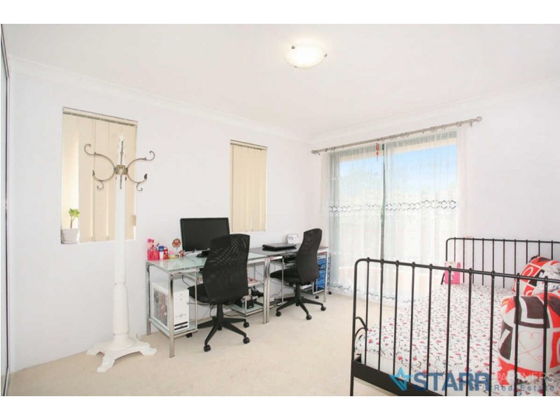 6/157  PITT STREET, Merrylands NSW 2160