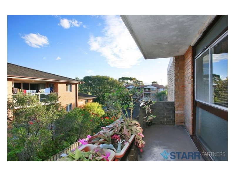 6/34 Addlestone Road, Merrylands NSW 2160