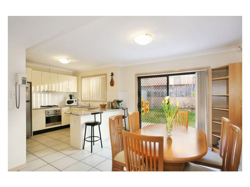 1/164a Targo Road, Girraween NSW 2145