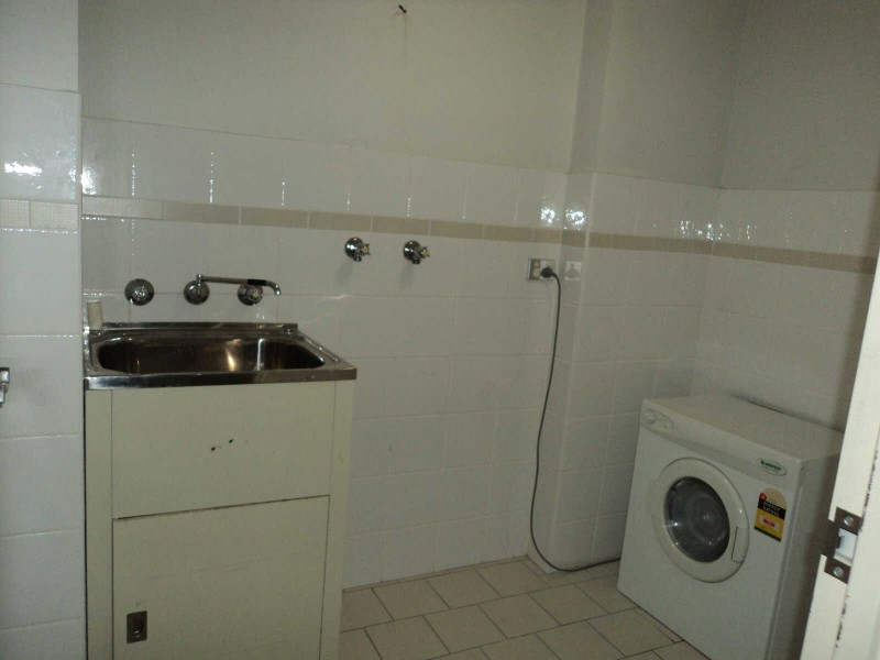 808/91B  Bridge Road, Westmead NSW 2145