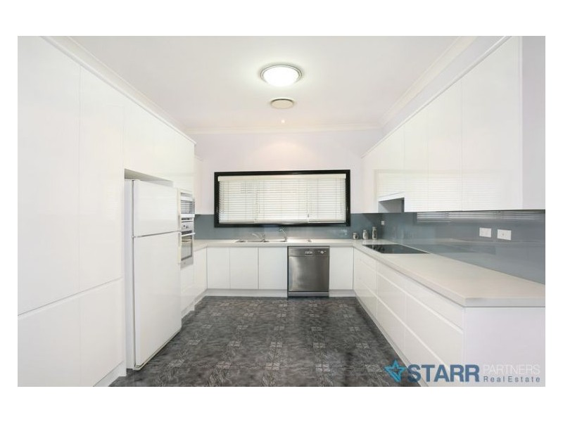 33 Ringrose Avenue, Greystanes NSW 2145