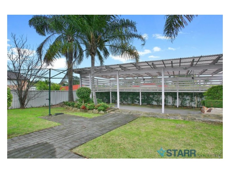 33 Ringrose Avenue, Greystanes NSW 2145