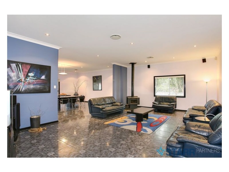 33 Ringrose Avenue, Greystanes NSW 2145