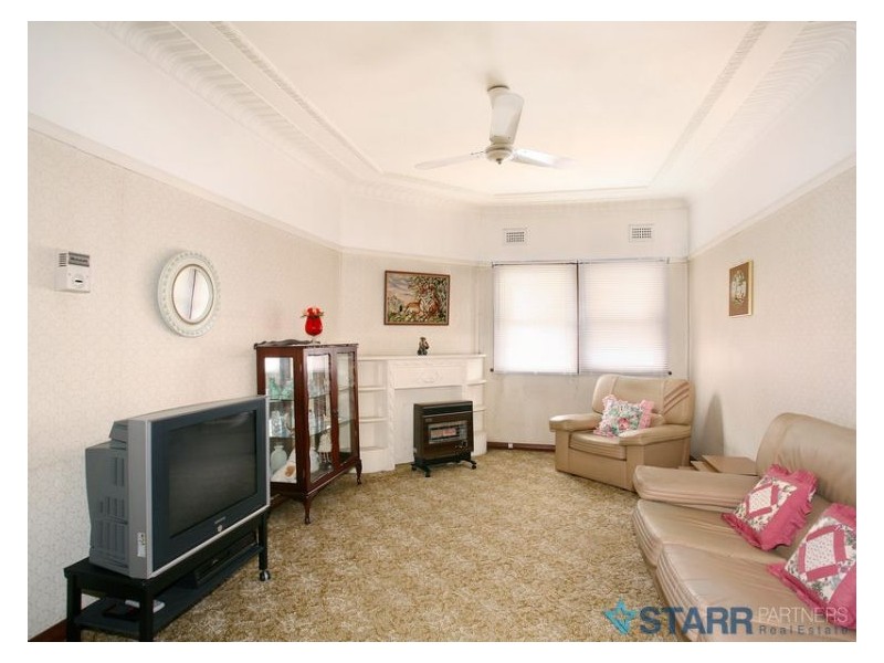 9 Badham Street, Merrylands NSW 2160