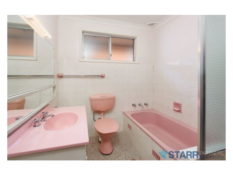 10 Lester Road, Greystanes NSW 2145