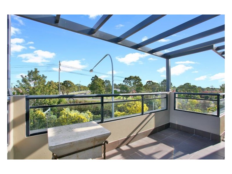 21/10 Wingello Street, Guildford NSW 2161