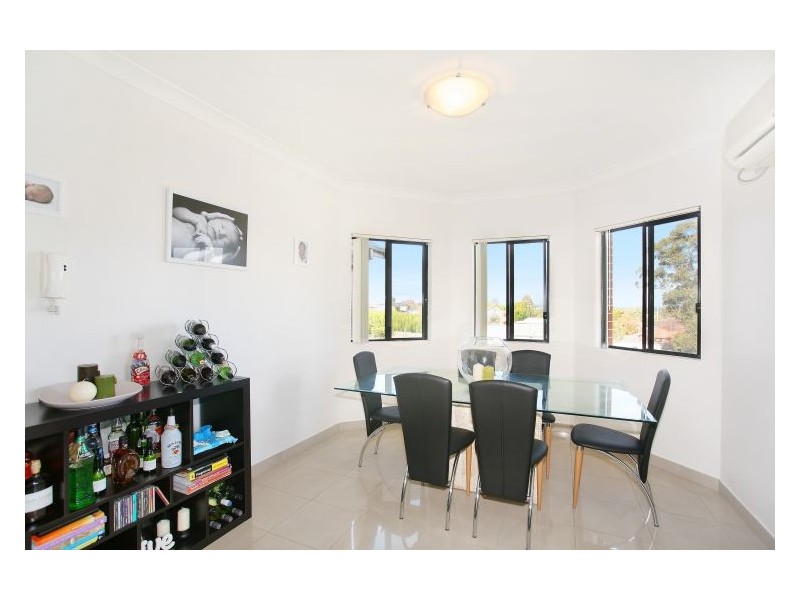 21/10 Wingello Street, Guildford NSW 2161