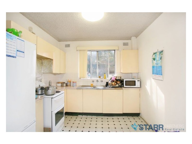 4/7 Tiara Place, Granville NSW 2142