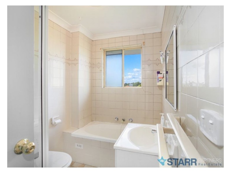 15/12 Manchester Street, Merrylands NSW 2160