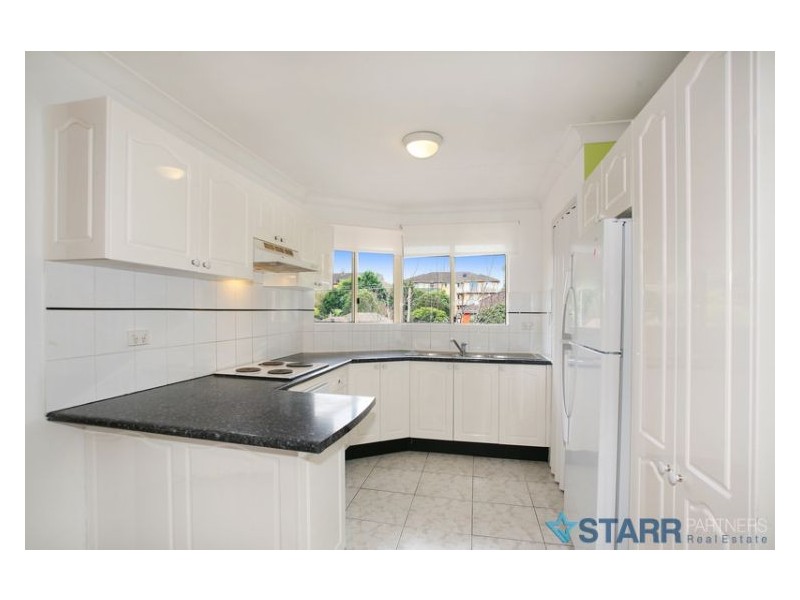 4/6-8 Birmingham Street, Merrylands NSW 2160