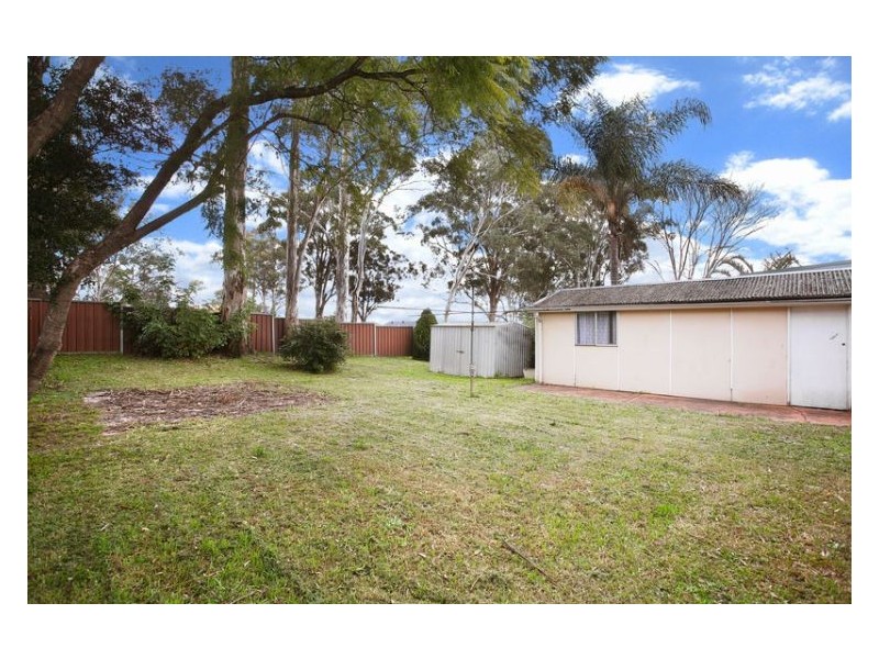 33 Vale Street, Woodpark NSW 2164