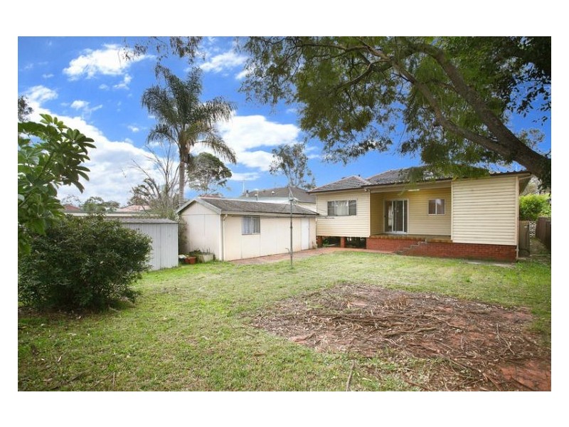 33 Vale Street, Woodpark NSW 2164