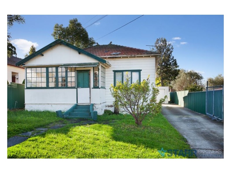 15 Claremont Street, Merrylands NSW 2160