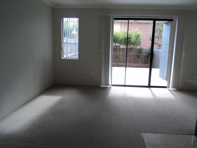 03/03-05  TALBOT ROAD, Guildford NSW 2161