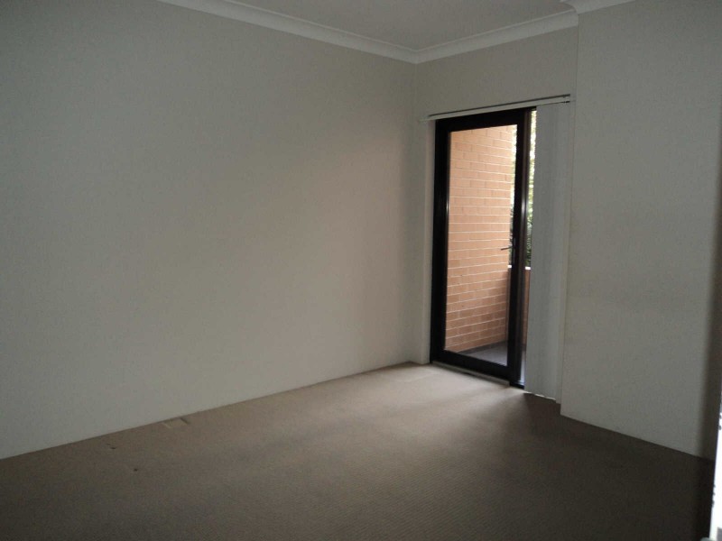 03/03-05  TALBOT ROAD, Guildford NSW 2161