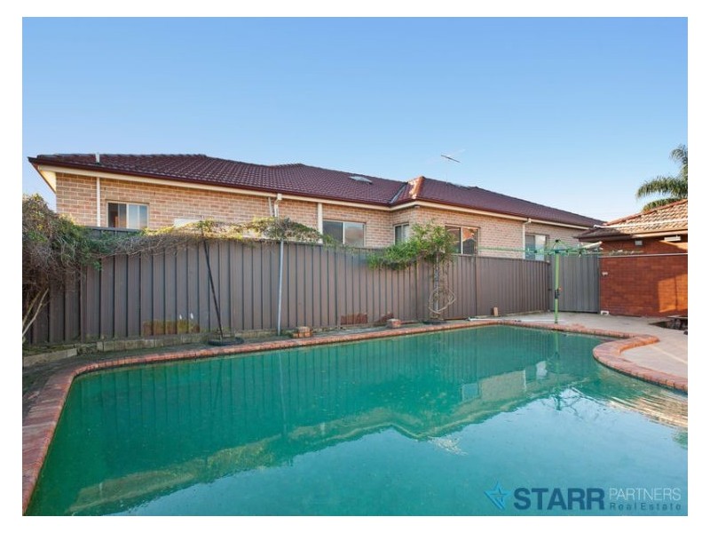 29 Braeside Road, Greystanes NSW 2145